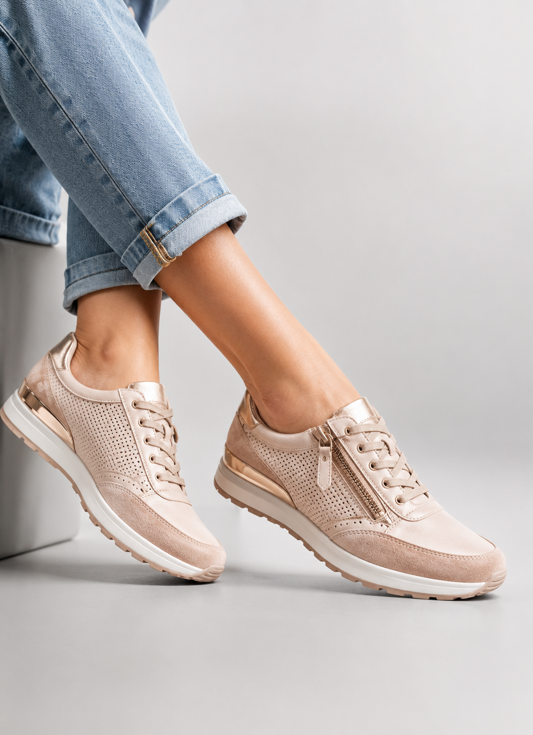 Casual Sneakers